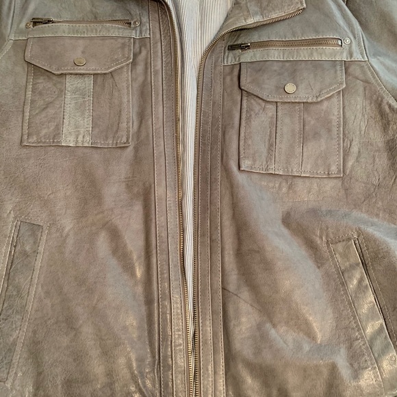 SOLD - Picture 4 of 4